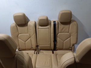Porsche Cayenne (2010–2017) Interior and its parts - 2