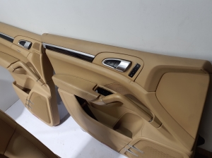 Porsche Cayenne (2010–2017) Interior and its parts - 4