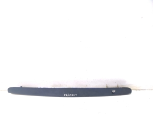 Mazda Premacy (1999–2005) Numbrimärgi valgustuse korpus 010050811 - 6