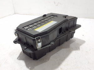 Porsche Cayenne (2010–2017) Batteriehalter 95850415100 - 3