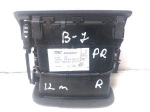 Volkswagen Passat B7 (2010–2014) Armatuurlaua ventilatsioonivõred 3AB819702A - 2