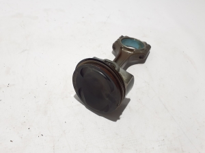 AUDI A5 (2016–2026) Kolb ja selle osad 06R107065 - 2