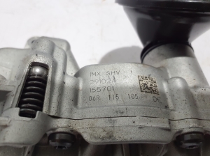 AUDI A5 (2016–2026) Eļļas sūknis 06R115105DE - 3
