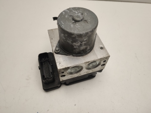 Mercedes Benz ML-Class 166 (2011–2015) ABS unit A1669004203 - 2