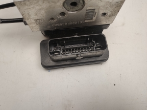 Mercedes Benz ML-Class 166 (2011–2015) ABS unit A1669004203 - 3