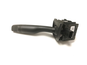 Opel Astra K (2015–2021) Suunatulede lüliti 39043505 - 4