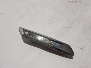 BMW 5 SERIES F11 (2010–2017) Front fender turn signal 7154167 - 2