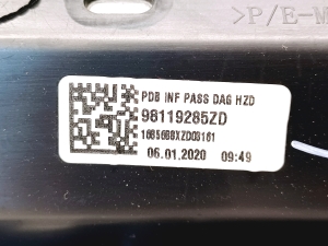 Citroen SpaceTourer I (2016–2026) Dashboard trim 98119285ZD - 3
