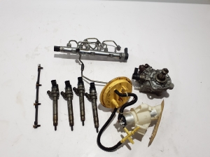   Kraftstoffpumpe und ihre Teile  - 7810702 