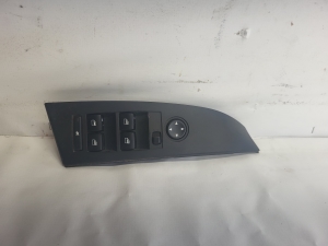 Front door glass switch - 6951904