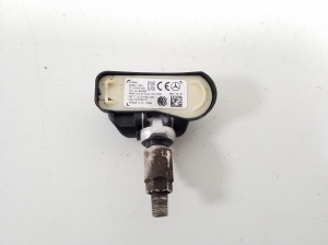 Mercedes Benz A-Class 176 (2012–2018) Reifendrucksensor A0009050030 - 2