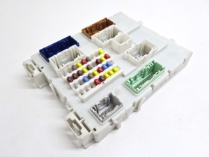   Kaitsmekarp salongis  - F1FT14A073BB 