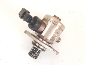   Pompe à carburant  - 167905R1J01 