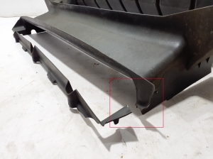 Volkswagen Touareg II (2010–2018) Luftleitblech für den Kühler 7P6121293E - 3