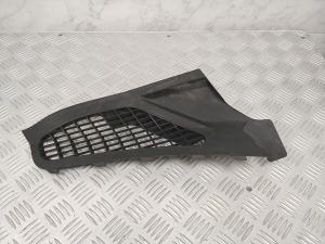 Windlaufverkleidung (Scheibenwischerabdeckung) - 7P5819176B