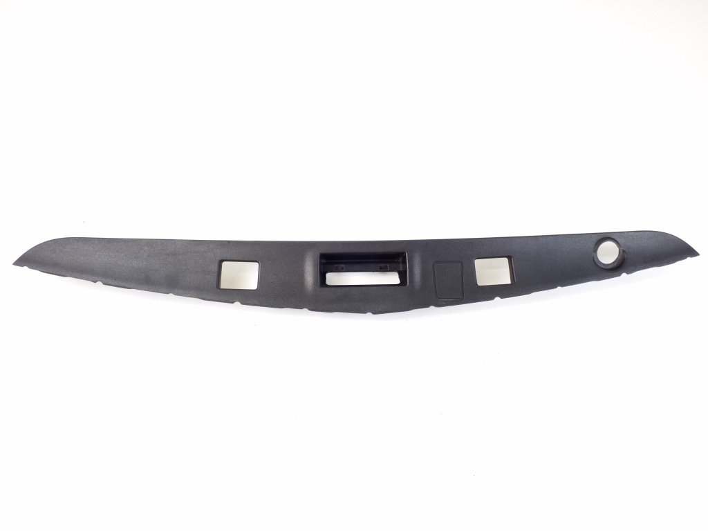 Mercedes Benz E-Class W207 (2009–2017) Numbrimärgi valgustuse korpus A2077500393 Mercedes Benz E-Class W207 (2009–2017) Numbrimärgi valgustuse korpus A2077500393