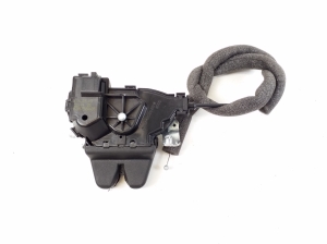 Mercedes Benz E-Class W207 (2009–2017) Trunk lid lock A2047500485 - 5