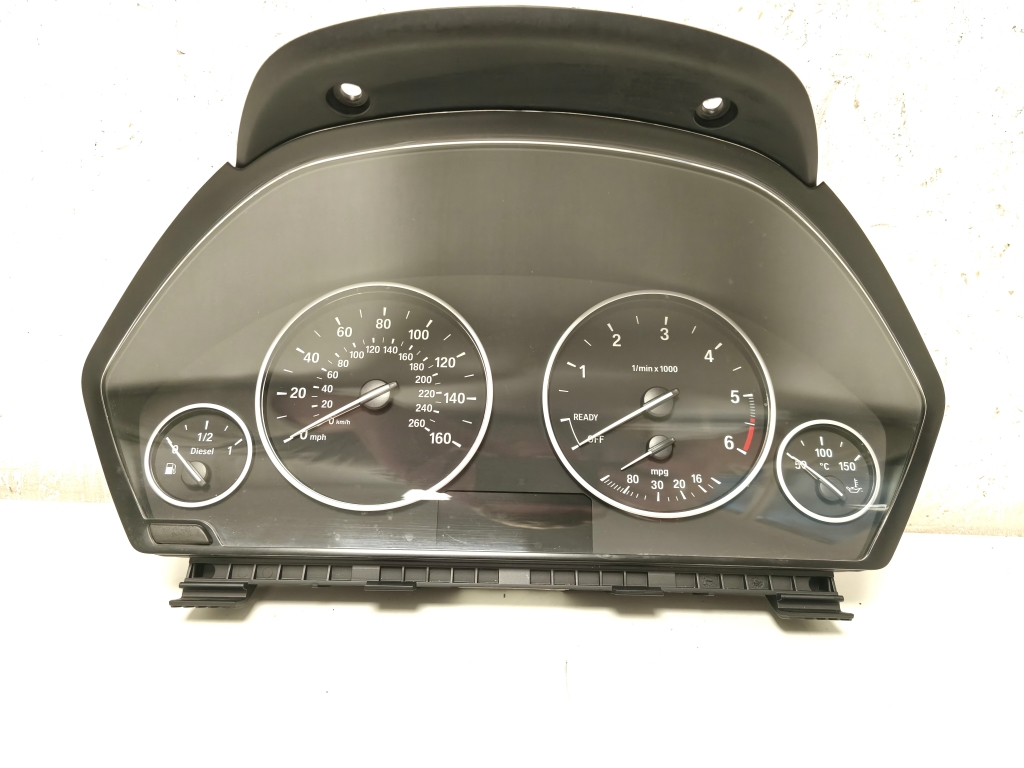 BMW 3 SERIES F30 (2011–2018) Näidikuplokk 6805213 BMW 3 SERIES F30 (2011–2018) Näidikuplokk 6805213