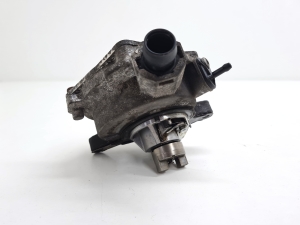 Ford C-MAX (2010–2026) Vaakumpump CM5G2A451GA - 2