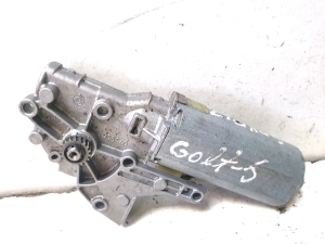 Volkswagen Golf IV (1997–2003) Schiebedachmotor 8D0959591C - 2
