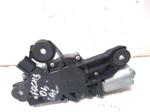 Ford Focus (2004–2011) Heckwischermotor 0390201823 - 5