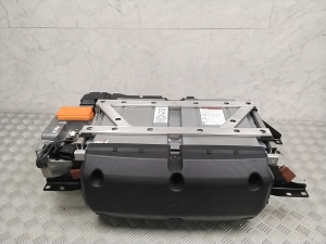   Aku  - 7P0915590E 