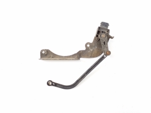 Mercedes Benz E-Class W207 (2009–2017) Front ride height sensor A0009050201 - 3
