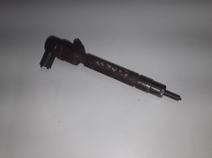 VOLVO XC90 (2002–2014) Injektor Einspritzdüse 30750283 - 3