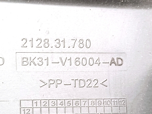 Ford Transit (2012–2026) Garniture triangulaire de rétroviseur BK31V16004AD - 3