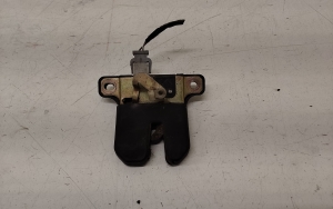 AUDI A3 8L (1996–2003) Trunk lid lock 8L0827505 - 4