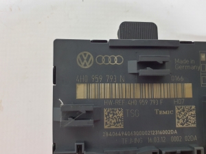 Volkswagen Touareg II (2010–2018) Vadības bloks 4H0959793N - 2