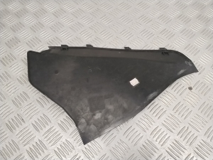 Porsche Cayenne (2010–2017) Vējstikla tīrītāju mehānisma apdare pie stikla 7P5819175B - 4