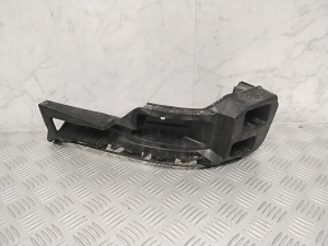 Rear bumper bracket - 7P5807394C
