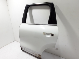 Volkswagen Touareg II (2010–2018) Rear side doors 7P0833055 - 3