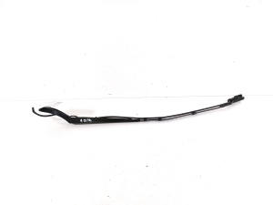 Peugeot 3008 (2016–2026) Windshield wiper arm 9810664980 - 2