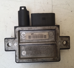 BMW 3 SERIES E91 (2005–2013) Glow plug relay 0522120102 - 3