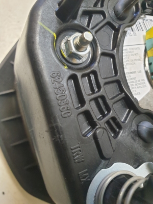 Mercedes Benz ML-Class 166 (2011–2015) Stūres drošības spilvens 62450360 - 2