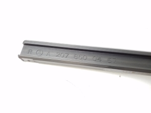 Mercedes Benz E-Class W207 (2009–2017) Sicherheitsgurtstraffer A2078600457 - 3
