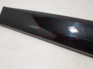 Front door molding - 808212471R