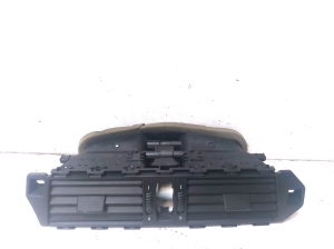 Dashboard air vent grilles - 05114001