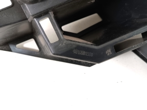 Peugeot 3008 (2016–2026) Rear bumper bracket 9810591580 - 2