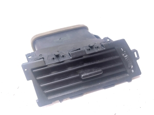 BMW 5 SERIES E60 (2003–2010) Interior ventilation grilles 14121810 - 4