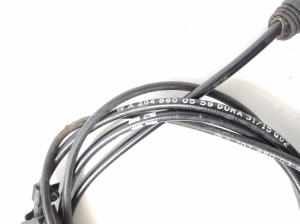 Mercedes Benz E-Class W207 (2009–2017) Kapoti avamise tross A2048800559 - 2