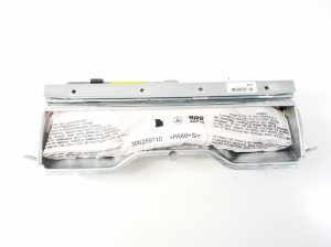 Knee airbag - A2048602002