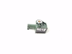 Mercedes Benz E-Class W207 (2009–2017) Airbagsensor A1729056000 - 3