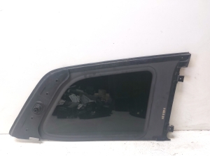 Mercedes Benz GL-Class 166 (2012–2015) Aizmugurējā spārna sānu stikls 43R009545 - 3