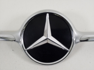 Mercedes Benz C-Class 206 (2021–2026) Sonstiges Teil des Kühlergrills A2068884100 - 5