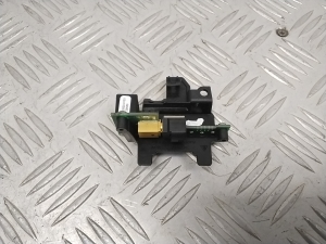 Porsche Cayenne (2010–2017) USB-pesa 7P5863797C - 3