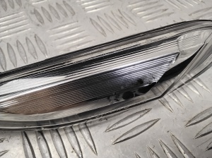 Porsche Cayenne (2010–2017) Front fender turn signal 7P5949101 - 4