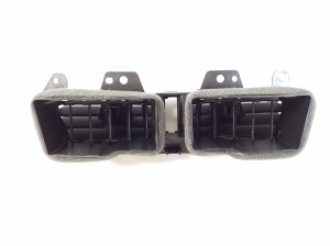 Ford Mondeo V (2014–2018) Dashboard air vent grilles DS7319K617A - 4
